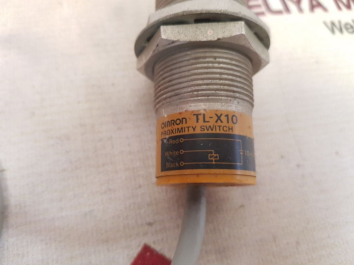 Omron tl-x10 proximity switch 10~14vdc