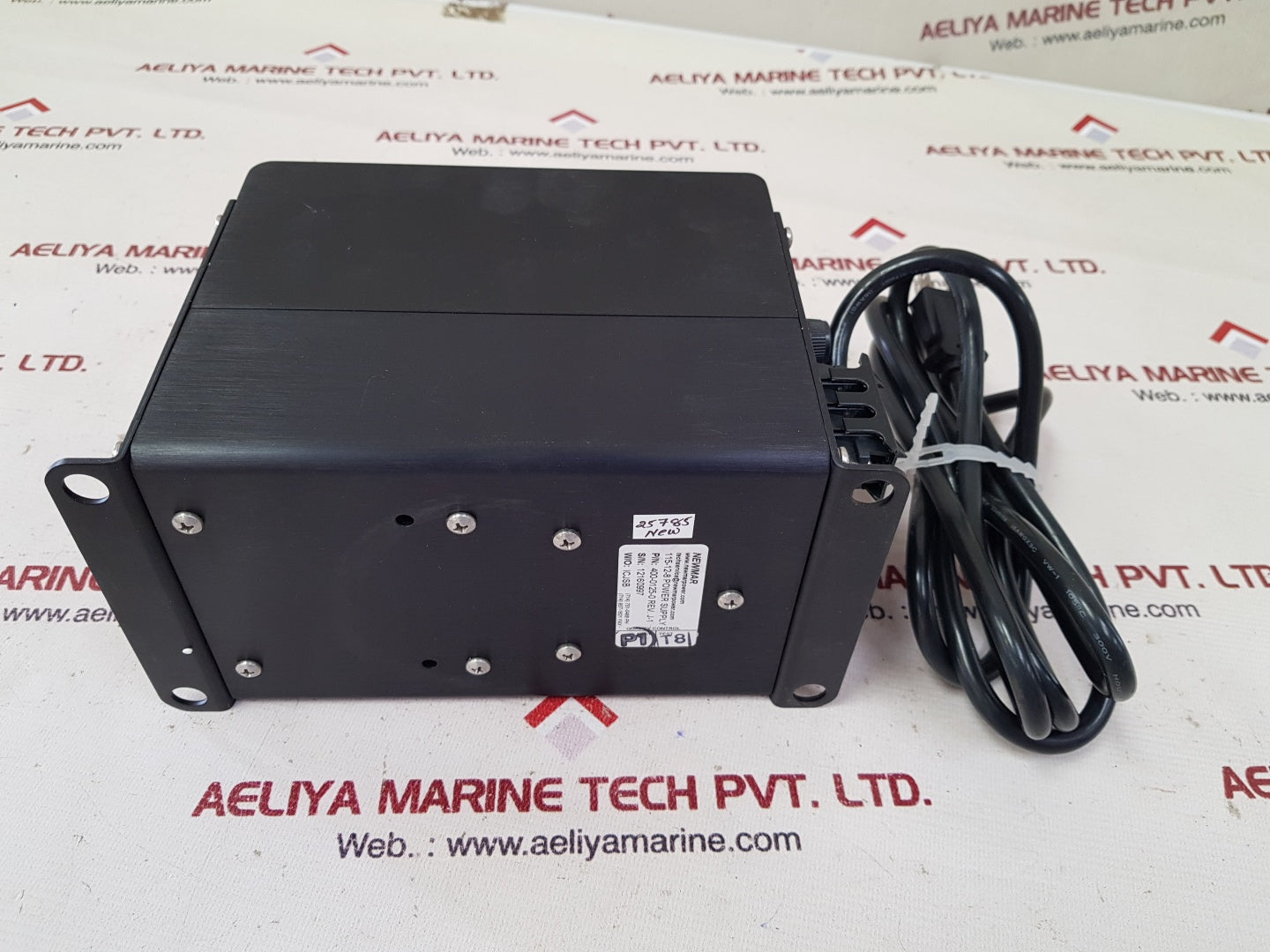 Newmar 115-12-8 dc power supply 12 volt, 8amps