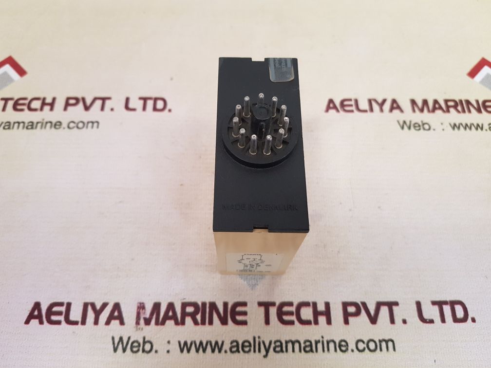 Carlo gavazzi sm 190 230 3-phase sequence current relay ip 20
