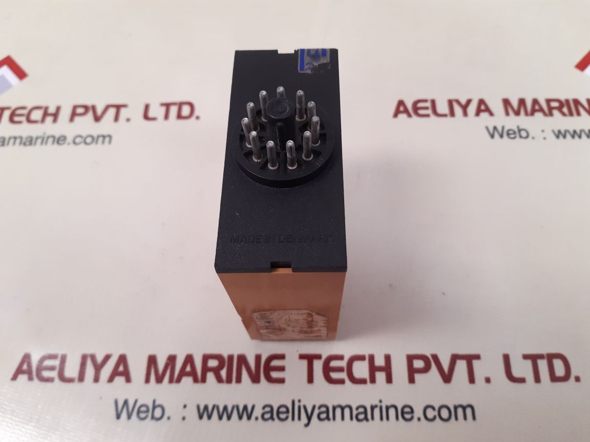 Carlo gavazzi sp 239 230 dividing relay