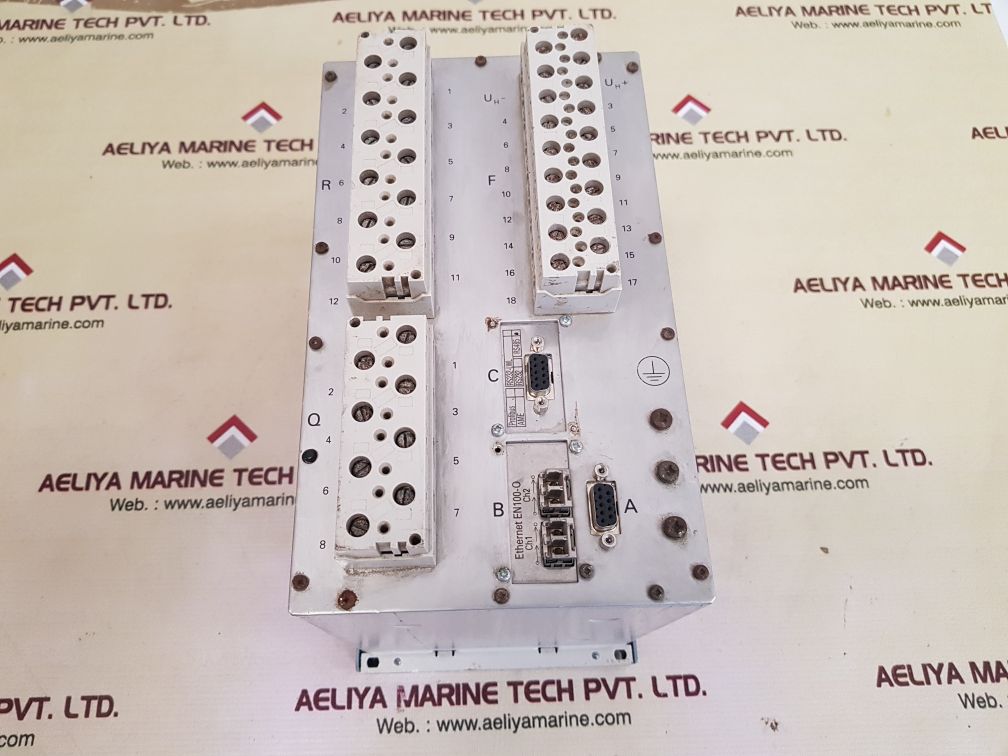 Siemens siprotec 7sj6221-5eb92-3fc2  overcurrent protection relay
