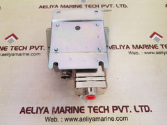 Danfoss cas 155 060-3130 pressure switch 
