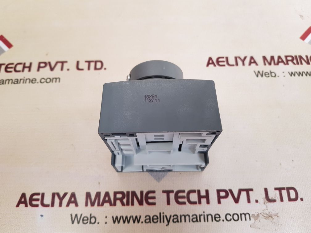 Abb sacetmax circuit breaker accessory
