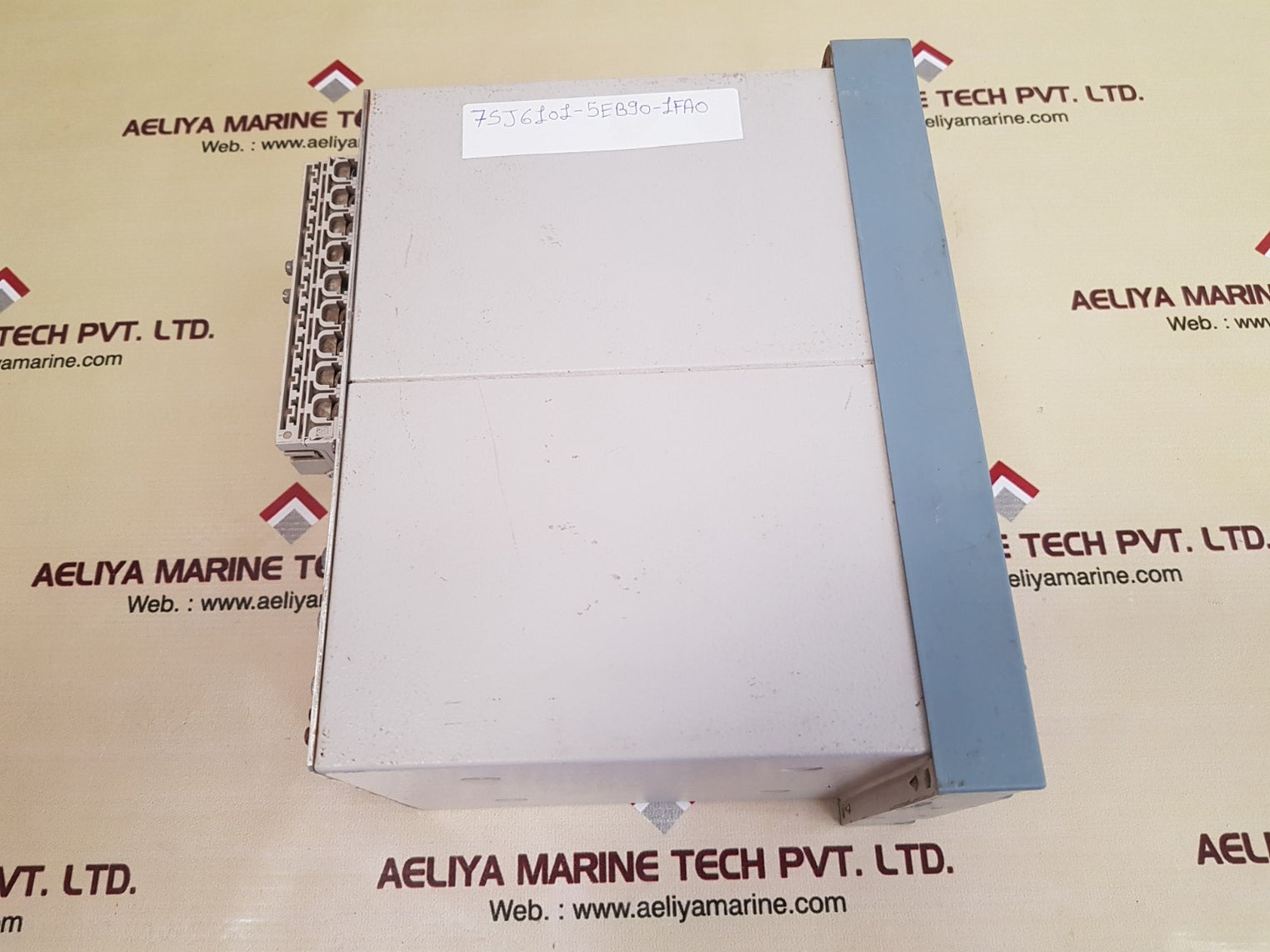 Siemens siprotec 7sj6101-5eb90-1fa0 protective relay with backlit text display