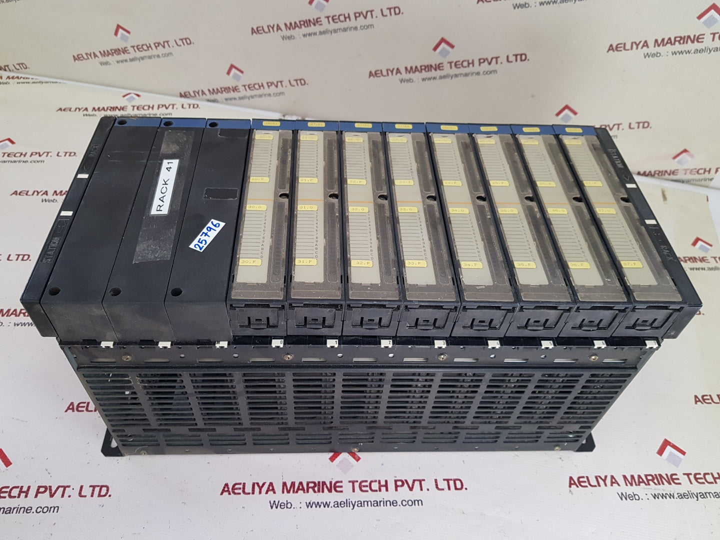 Telemecanique tsxdst3292 module rack