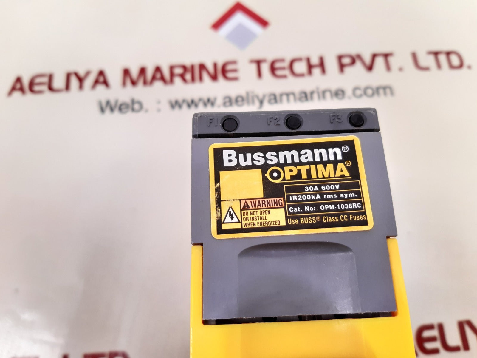 Bussmann opm-1038rc fuse holder