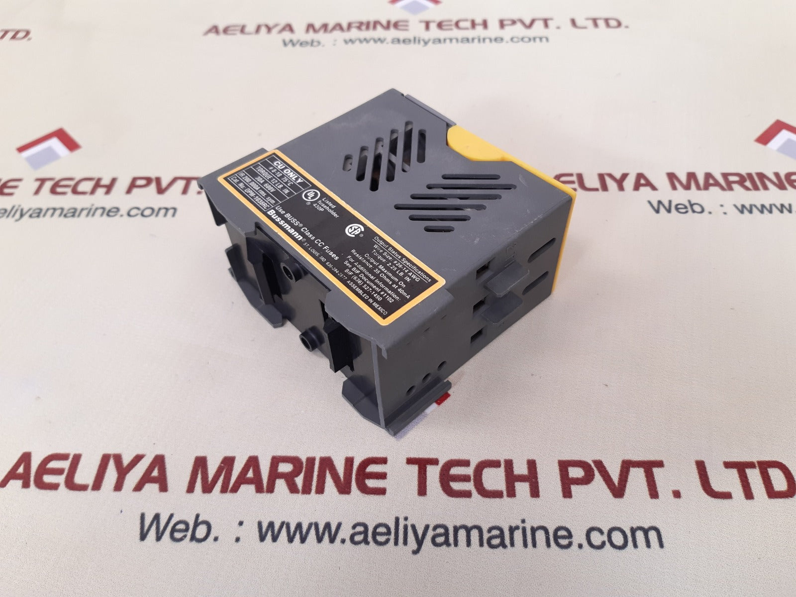 Bussmann opm-1038rc fuse holder