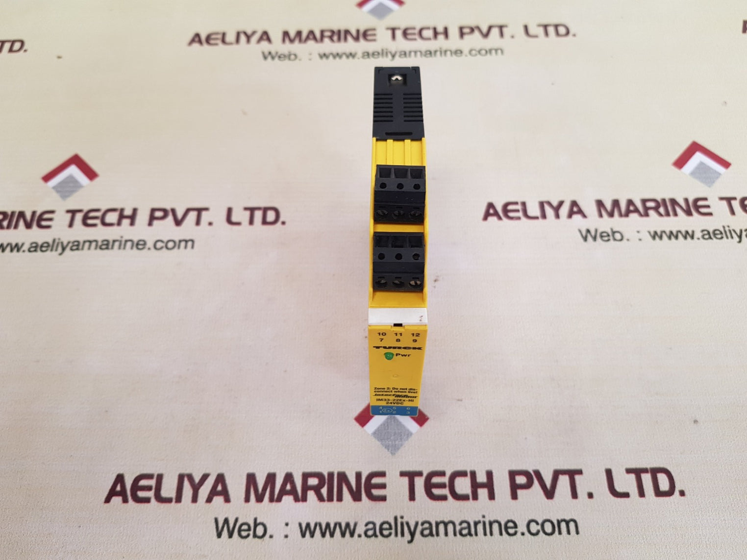 Turck im33-22ex-hi/24vdc isolating transducer