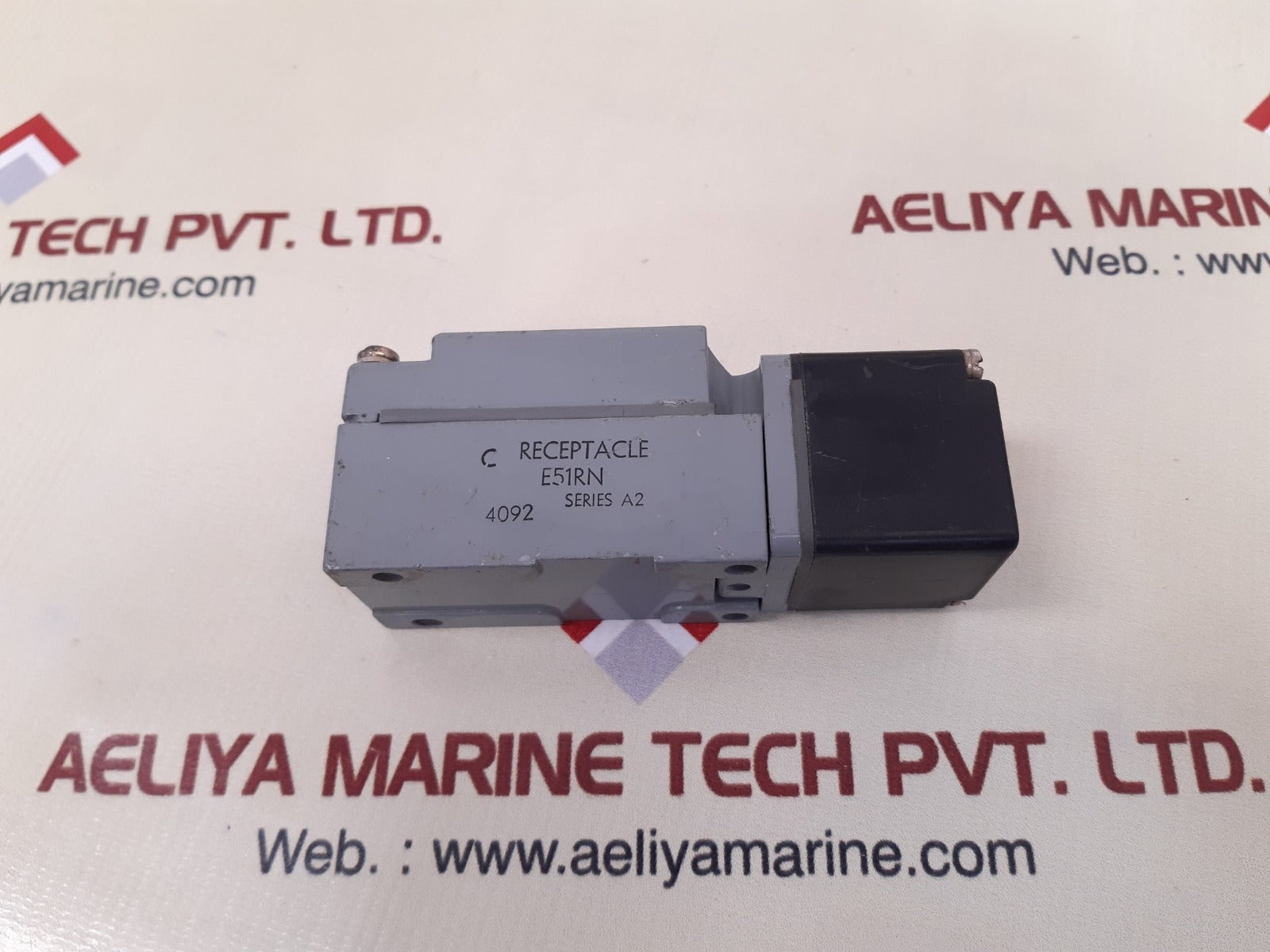 Eaton Cutler-hammer e51snl proximity switch series c1