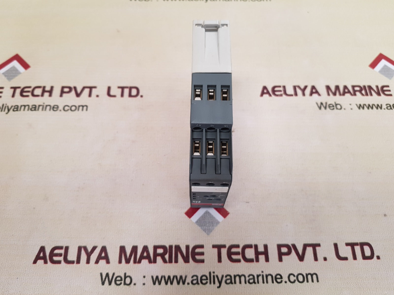 Abb ct-ers.22 time relay 1svr630100r3300