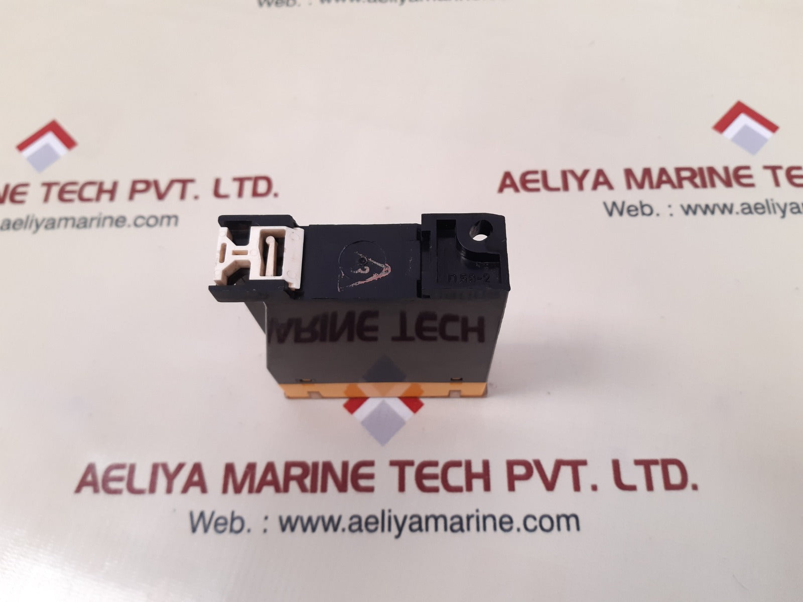 Tesch e78.3x404 time relay