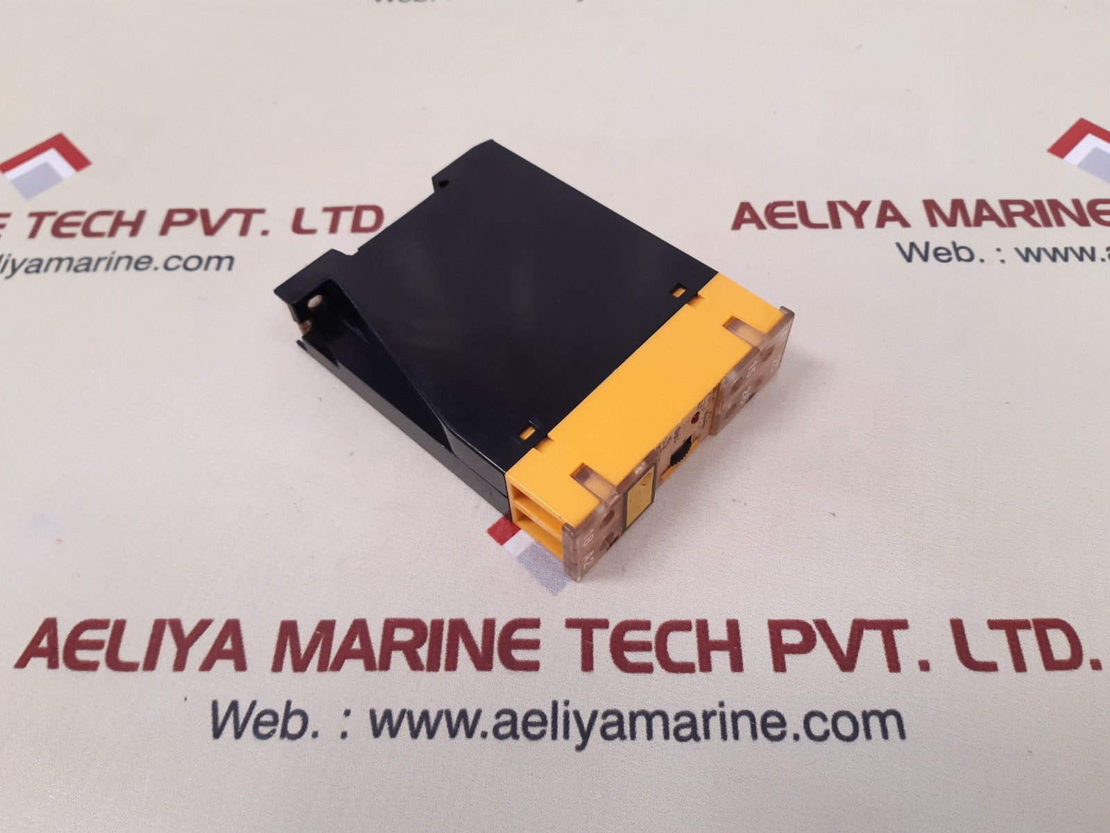 Tesch e78.3x404 time relay