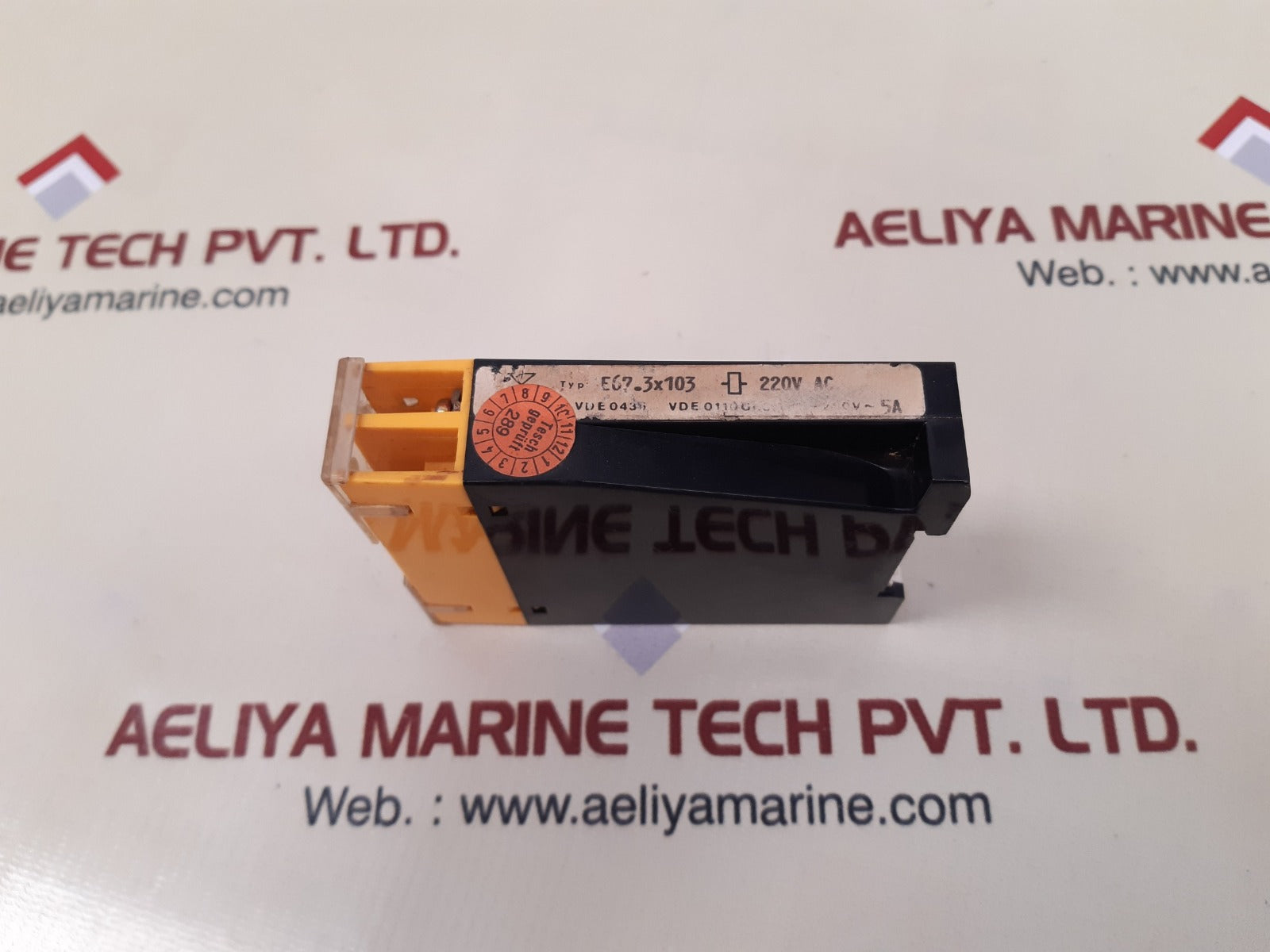 Tesch e67.3x103 safety relay