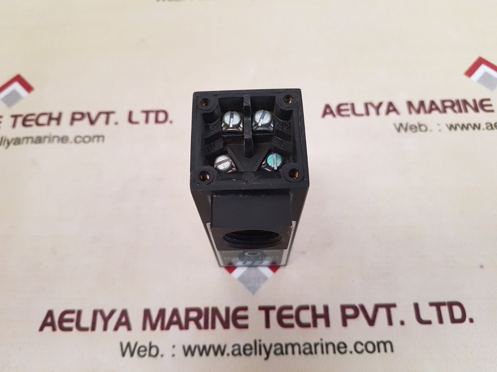 Go systems 112110 proximity limit switch