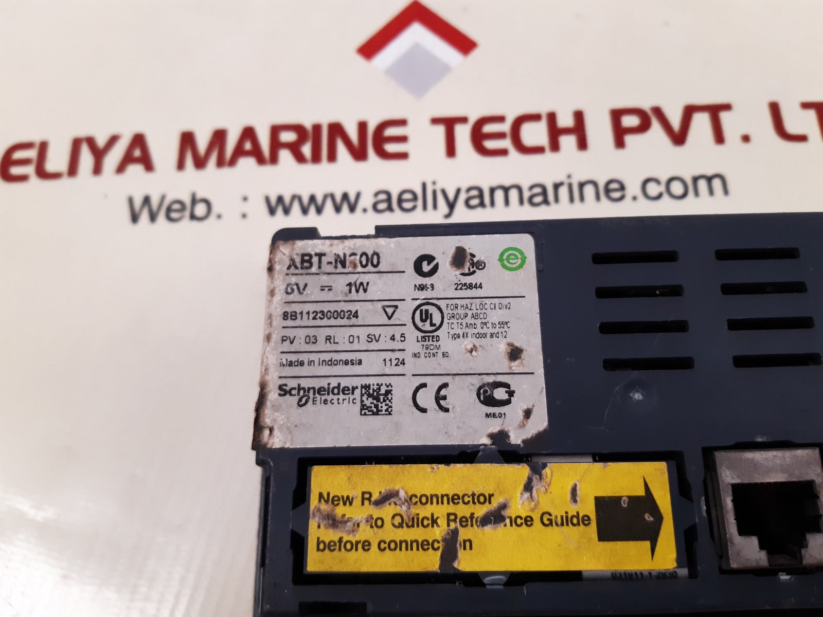 Schneider xbt-n200 display unit pv: 03