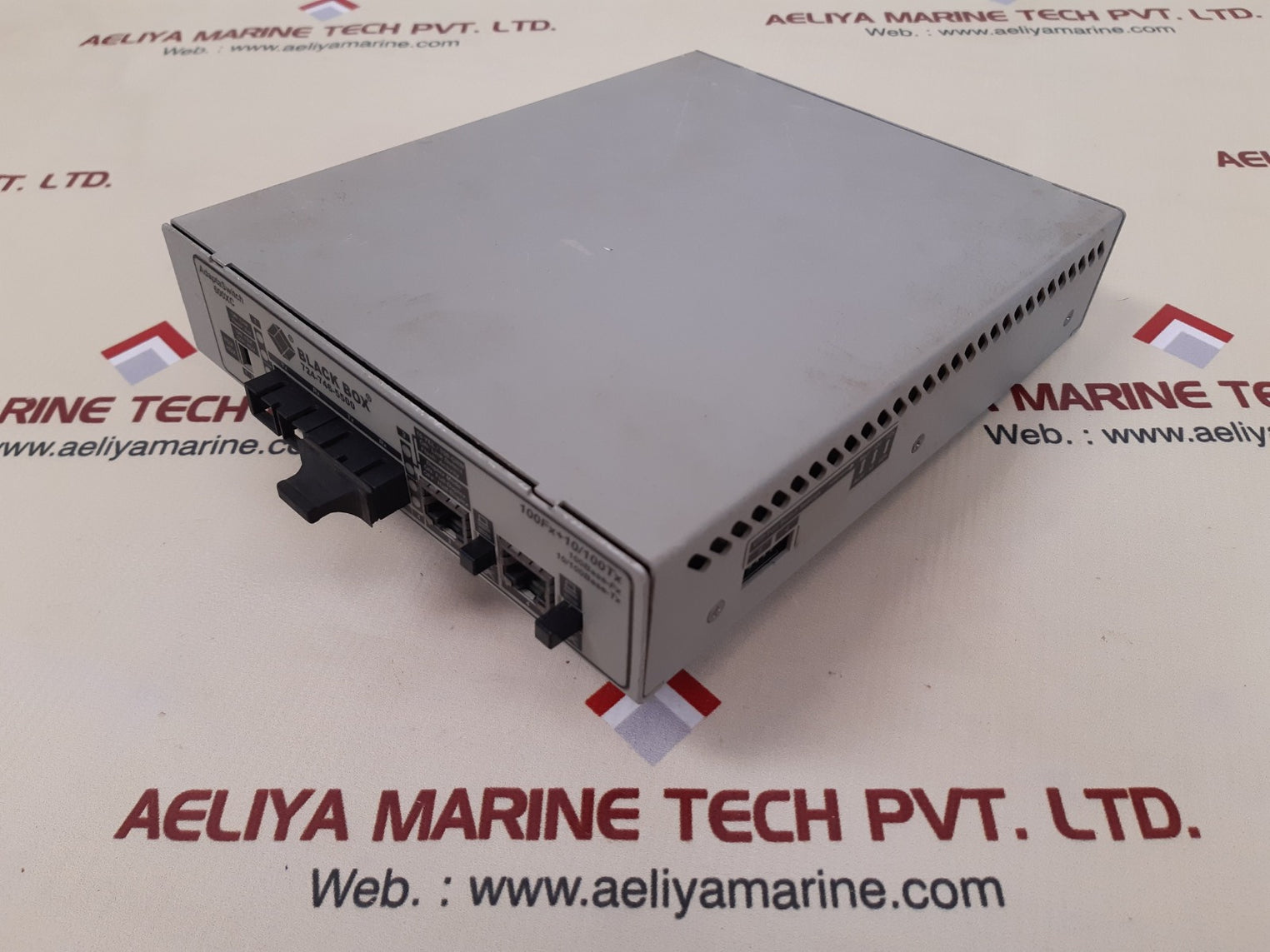 Black box 724-746-5500 adapta switch 600xc