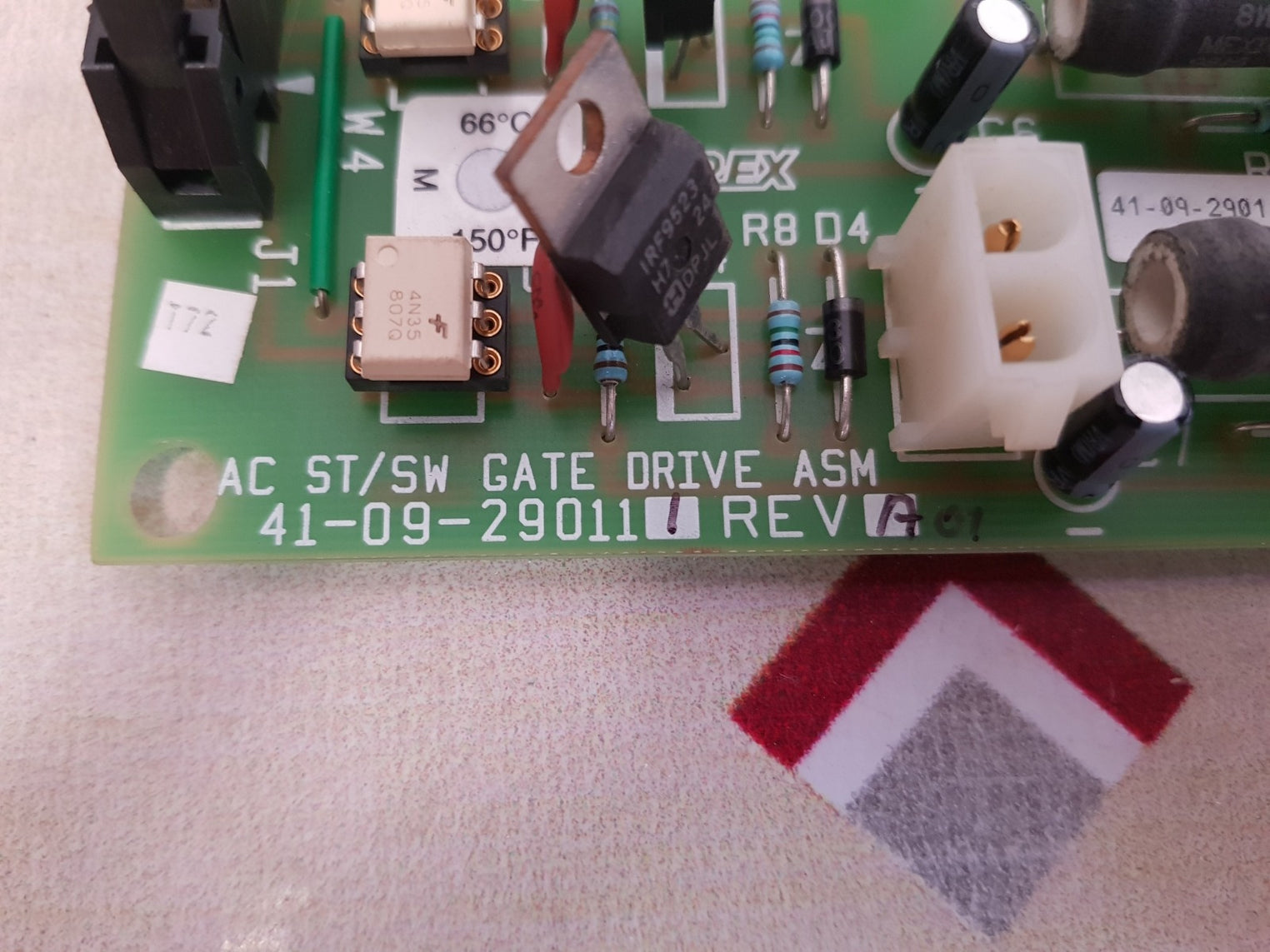 Cyberex 41-09-29011 pcb card pc 29010-1