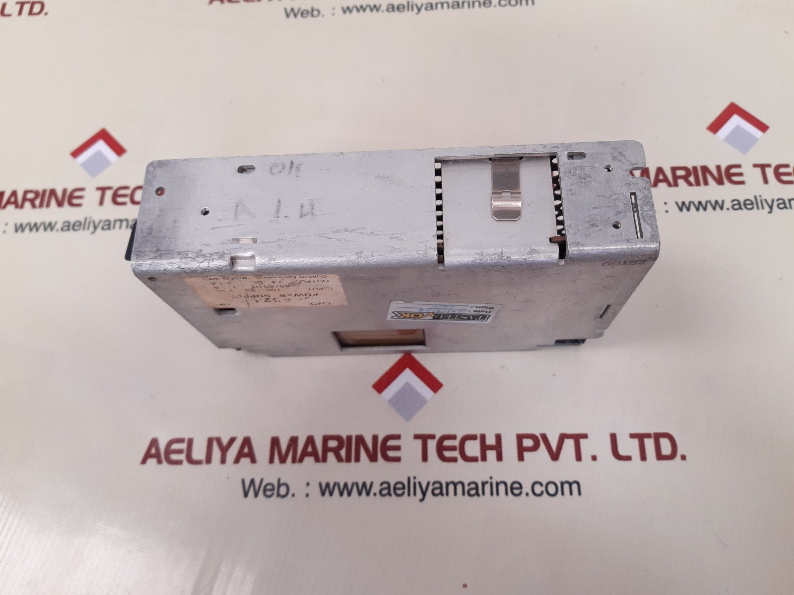 Omron power supply 100-120/100-220 vac