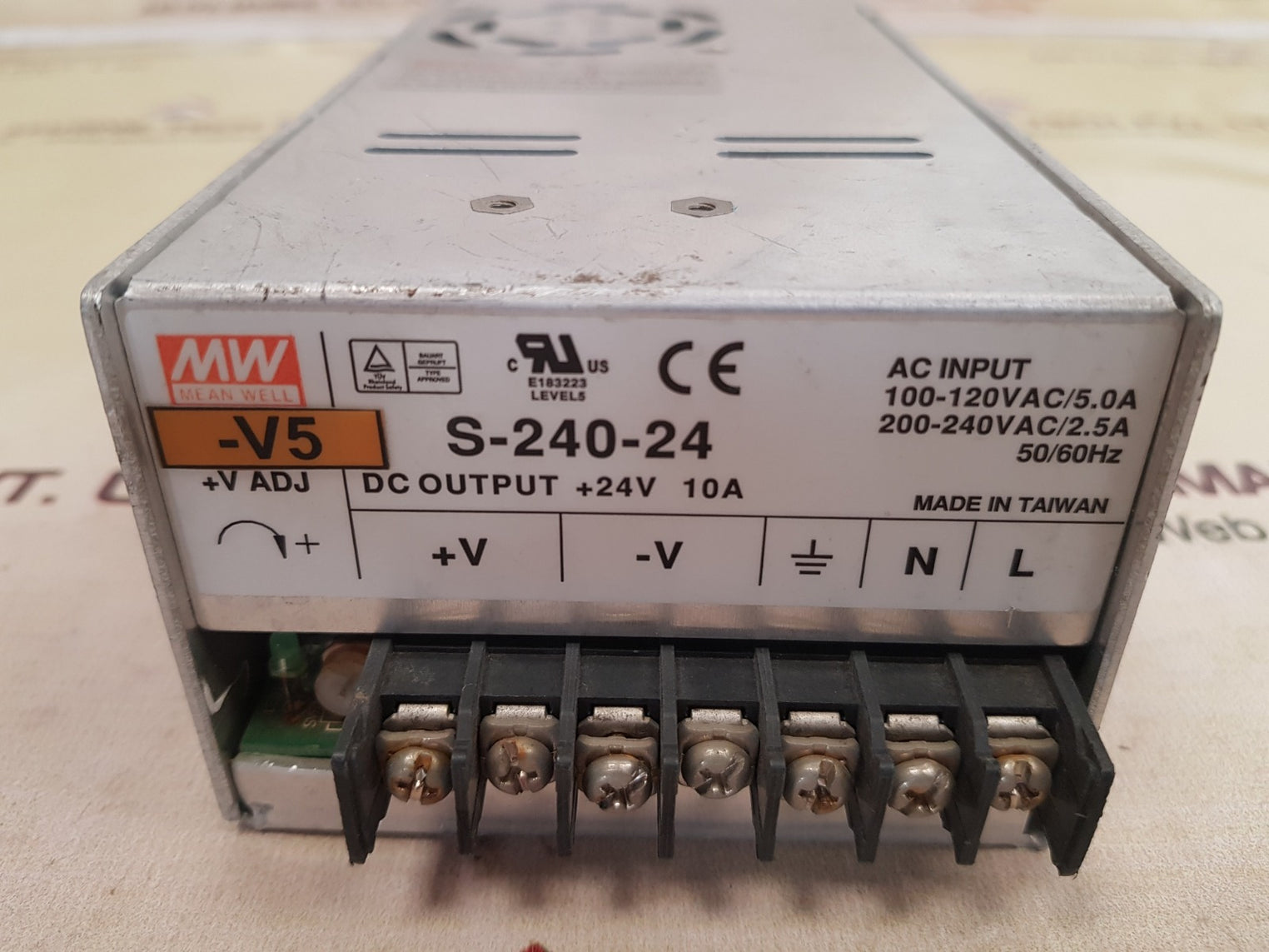 Mean well s-240-24 switching power supply 5.0-2.5amp