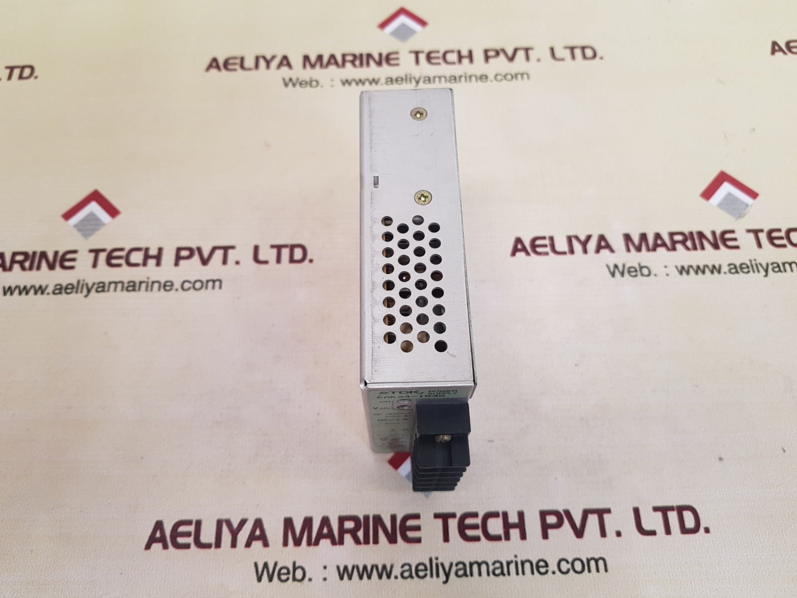 Tdk eak24-1r3g switching power supply