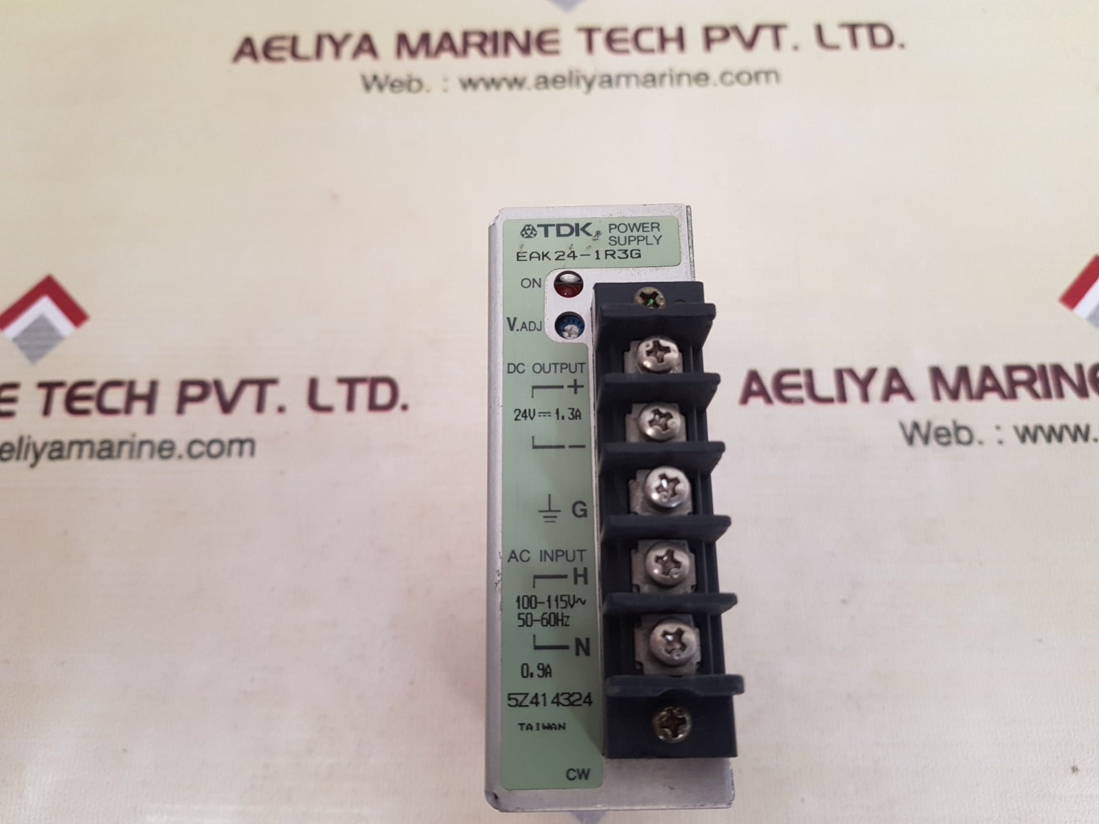 Tdk eak24-1r3g switching power supply