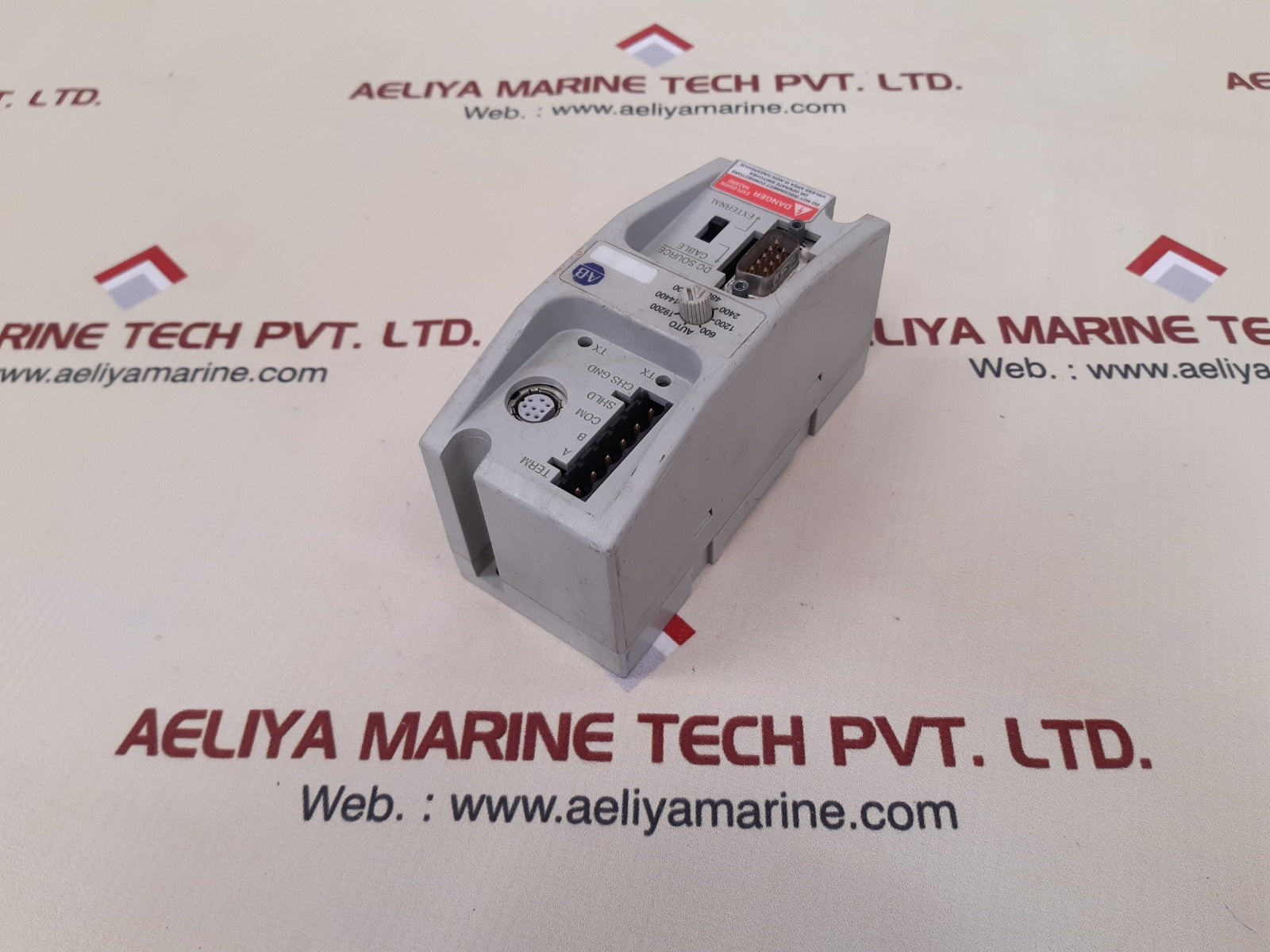 Allen-bradley 1761-net-aic ser b rev a interface converter