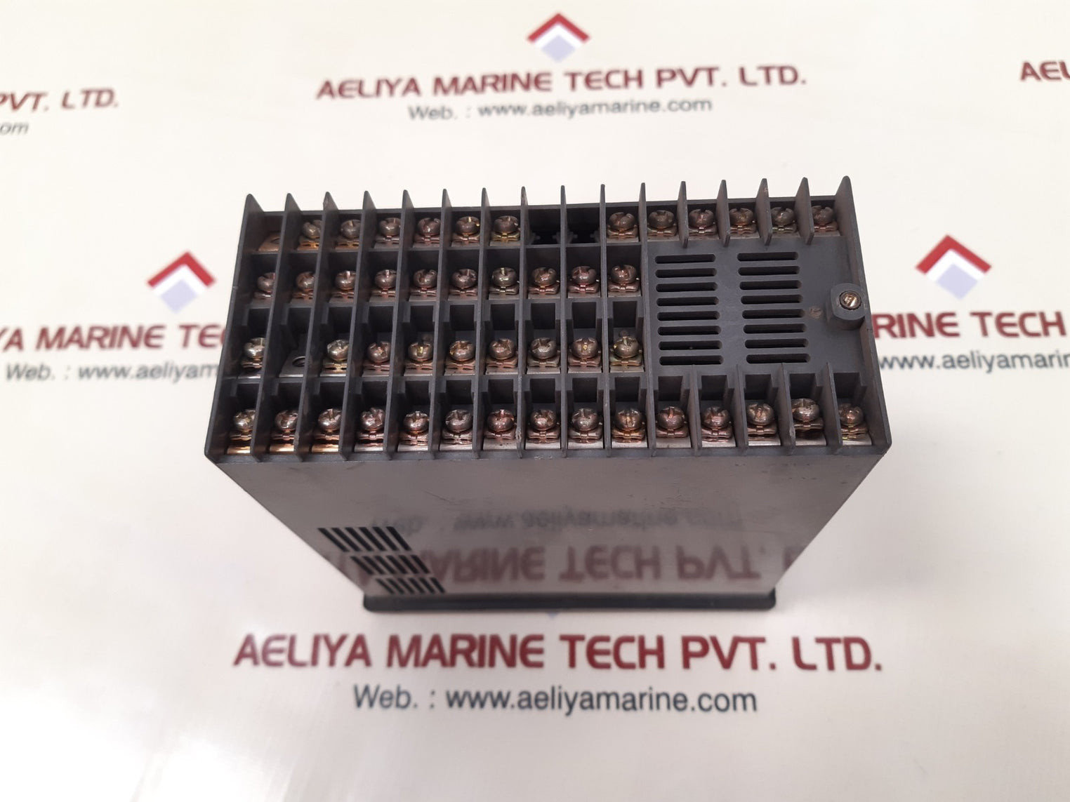 Yokogawa us1000-11 s4 controller single loop enhanced