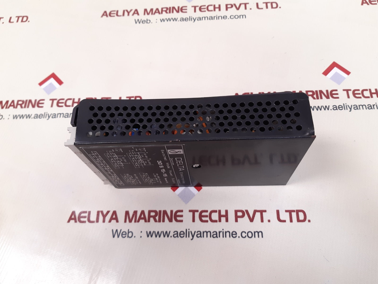 Delta 30 s 15-15 switched mode power supply