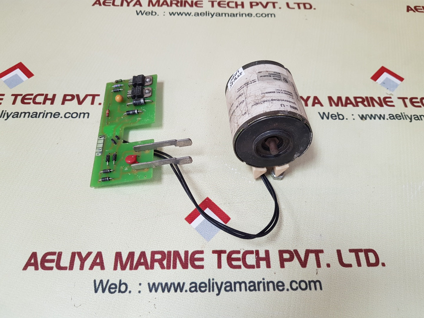 Mn-u undervoltage release for masterpact circuit breaker 685 683