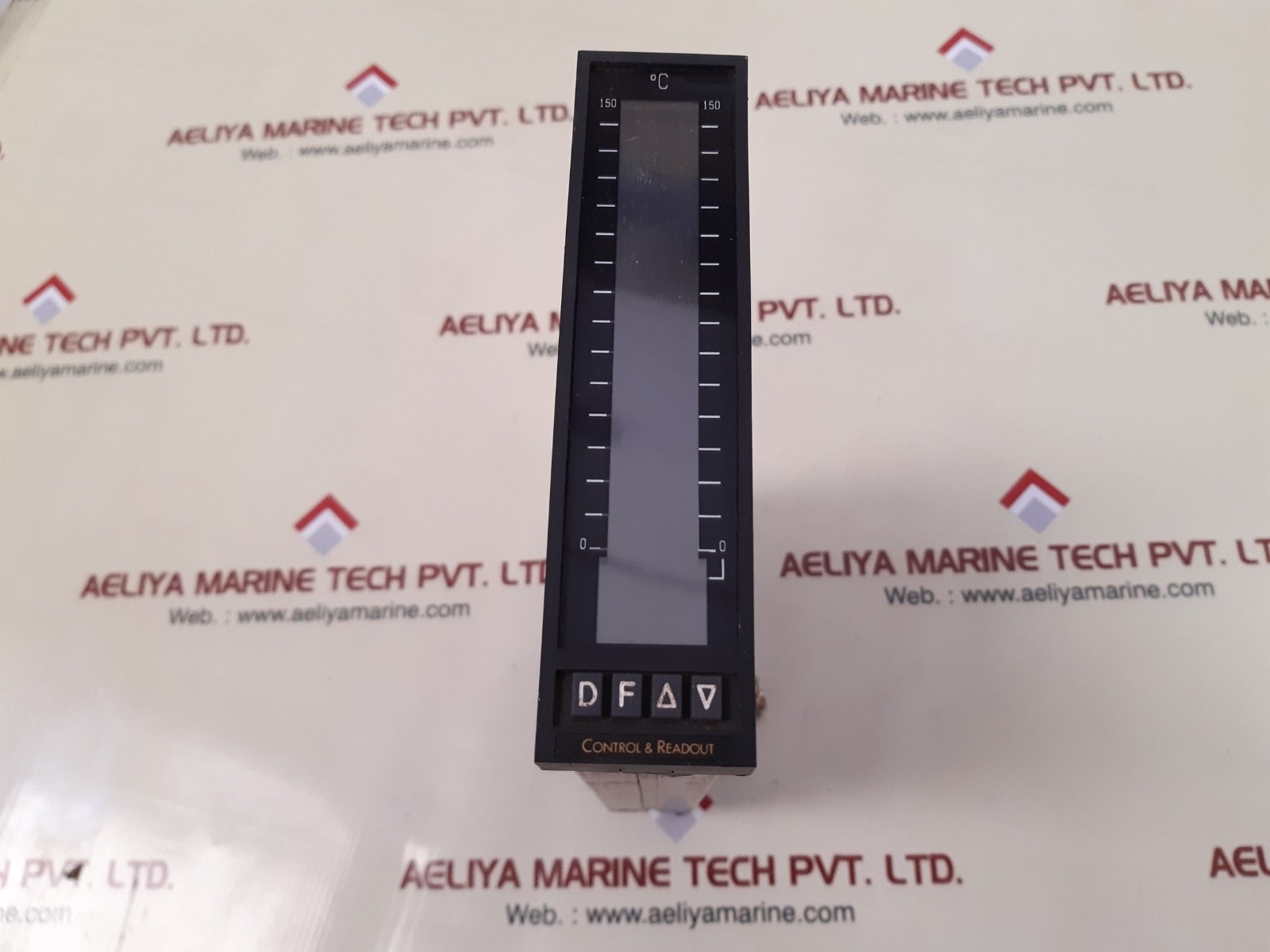 Control & readout 209 control and readout module range. 0-150.0°c