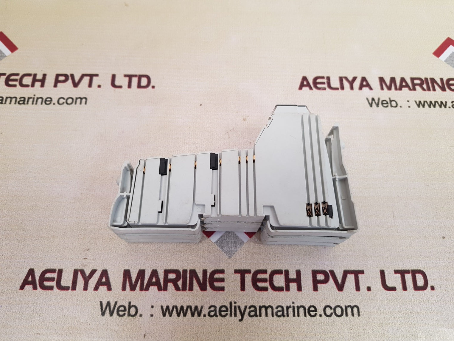 Rexroth r-ib il 24 pwr in-pac digital output module