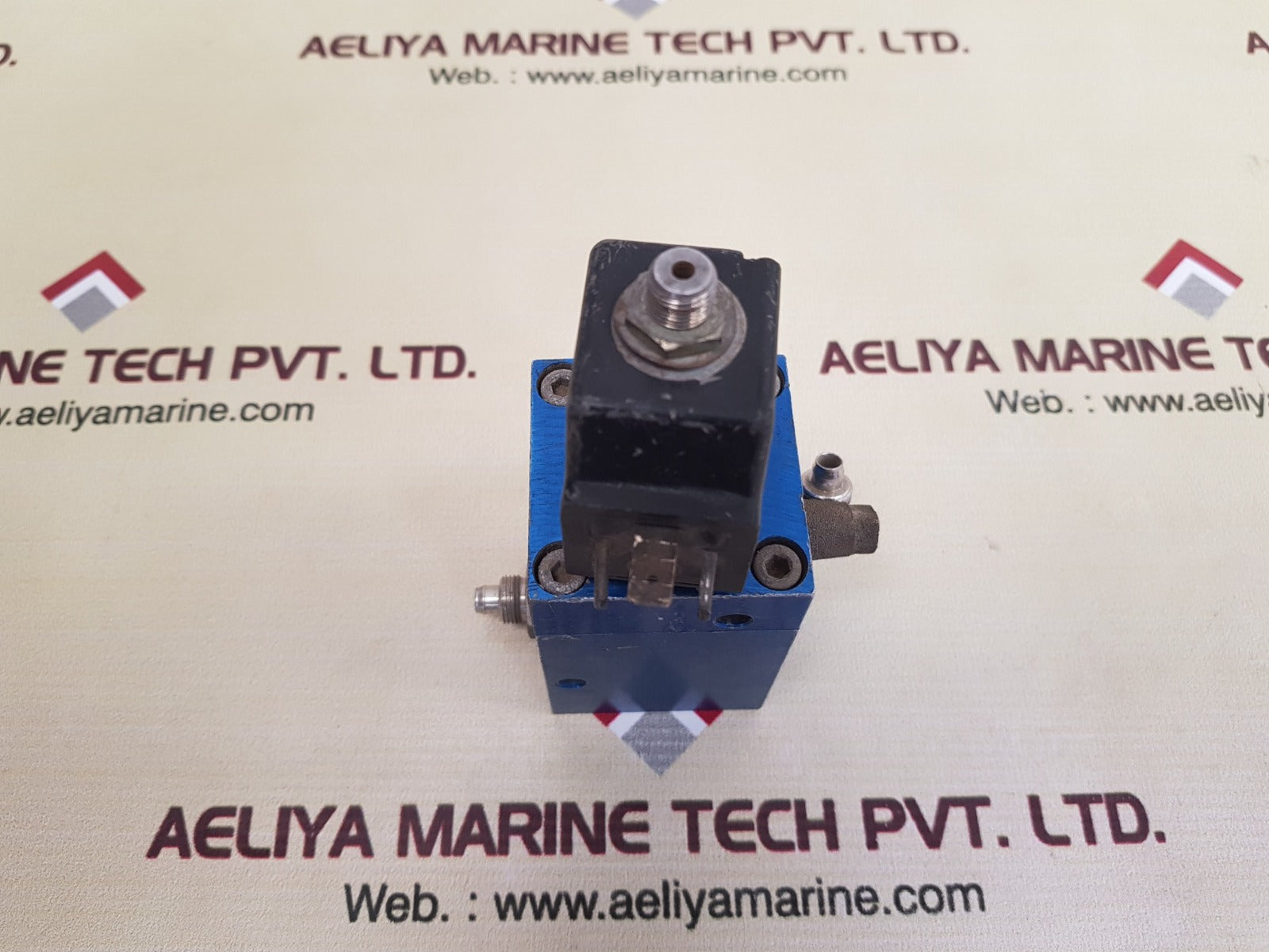 Festo 2200 mch-3-1/4 solenoid valve 1-10 bar
