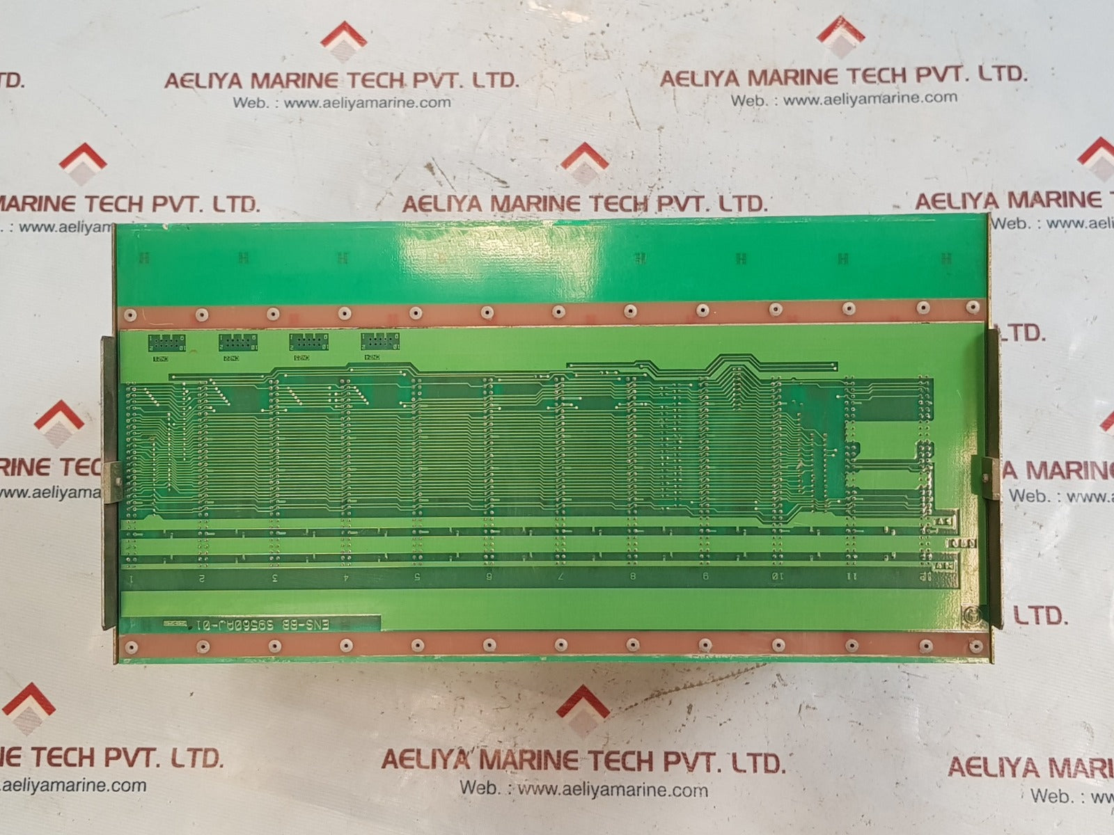 Yokogawa mac2*c,vm1*d,nc4*b,ps31*a module rack