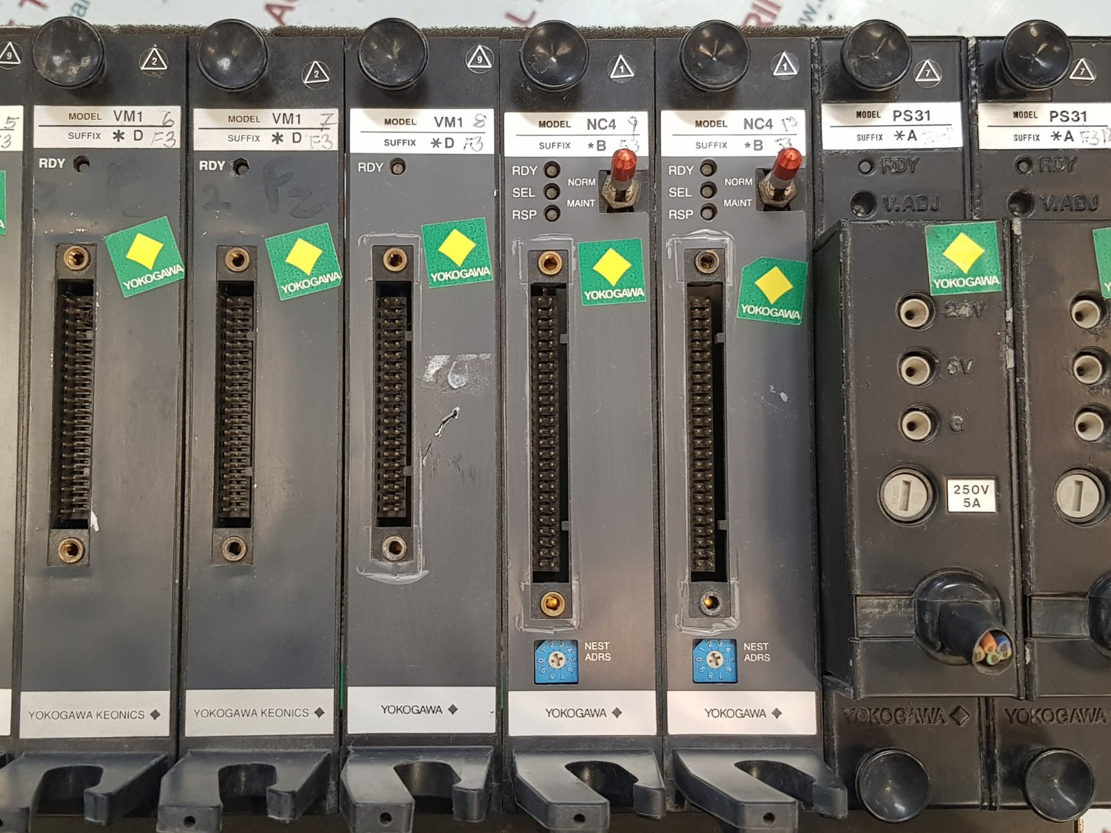 Yokogawa mac2*c,vm1*d,nc4*b,ps31*a module rack