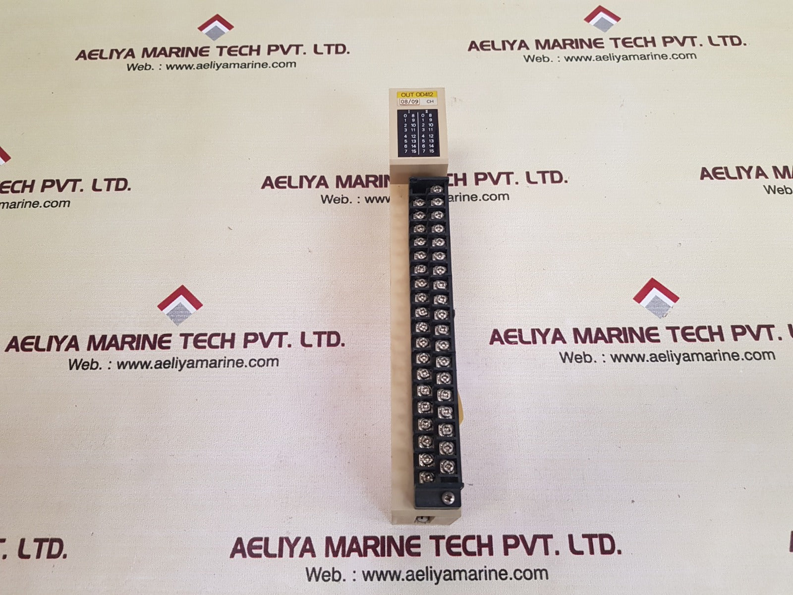 Omron c500-od412 3g2a5-od412 output unit 24vdc