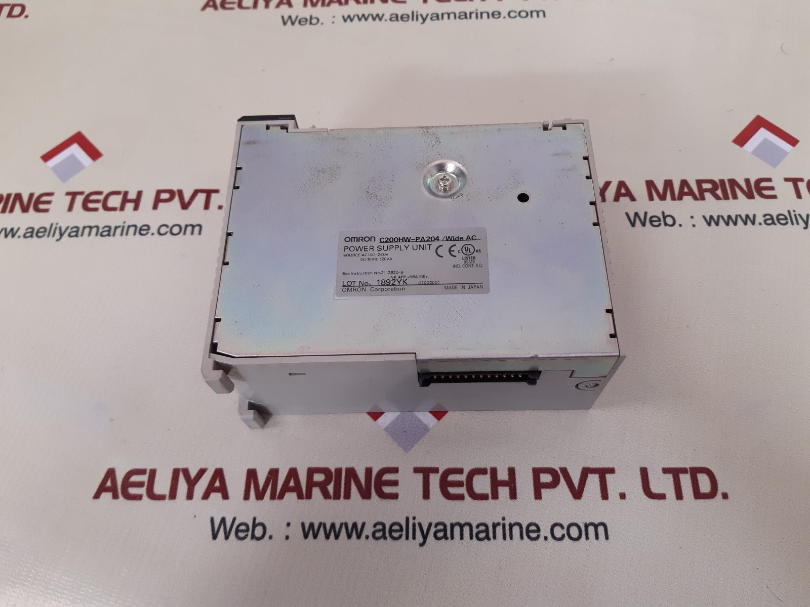 Omron c200hw-pa204 power supply unit ac100-240v