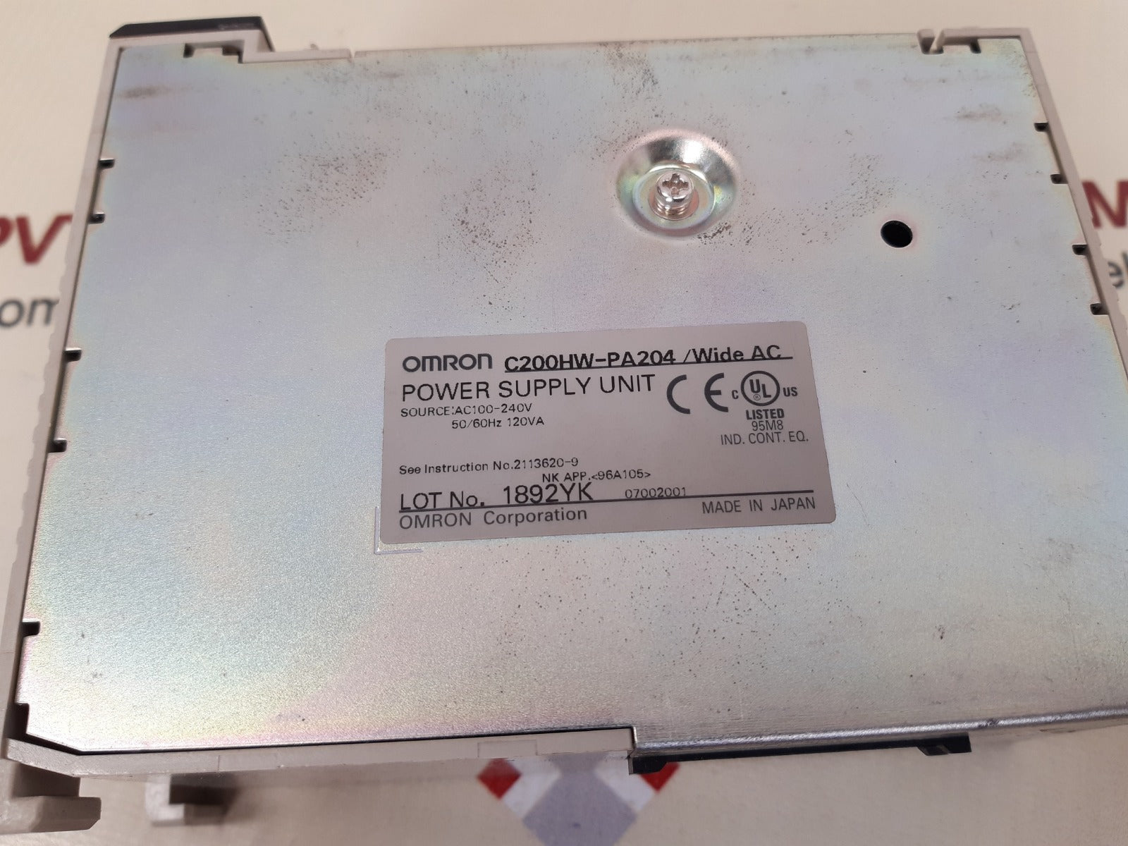 Omron c200hw-pa204 power supply unit ac100-240v