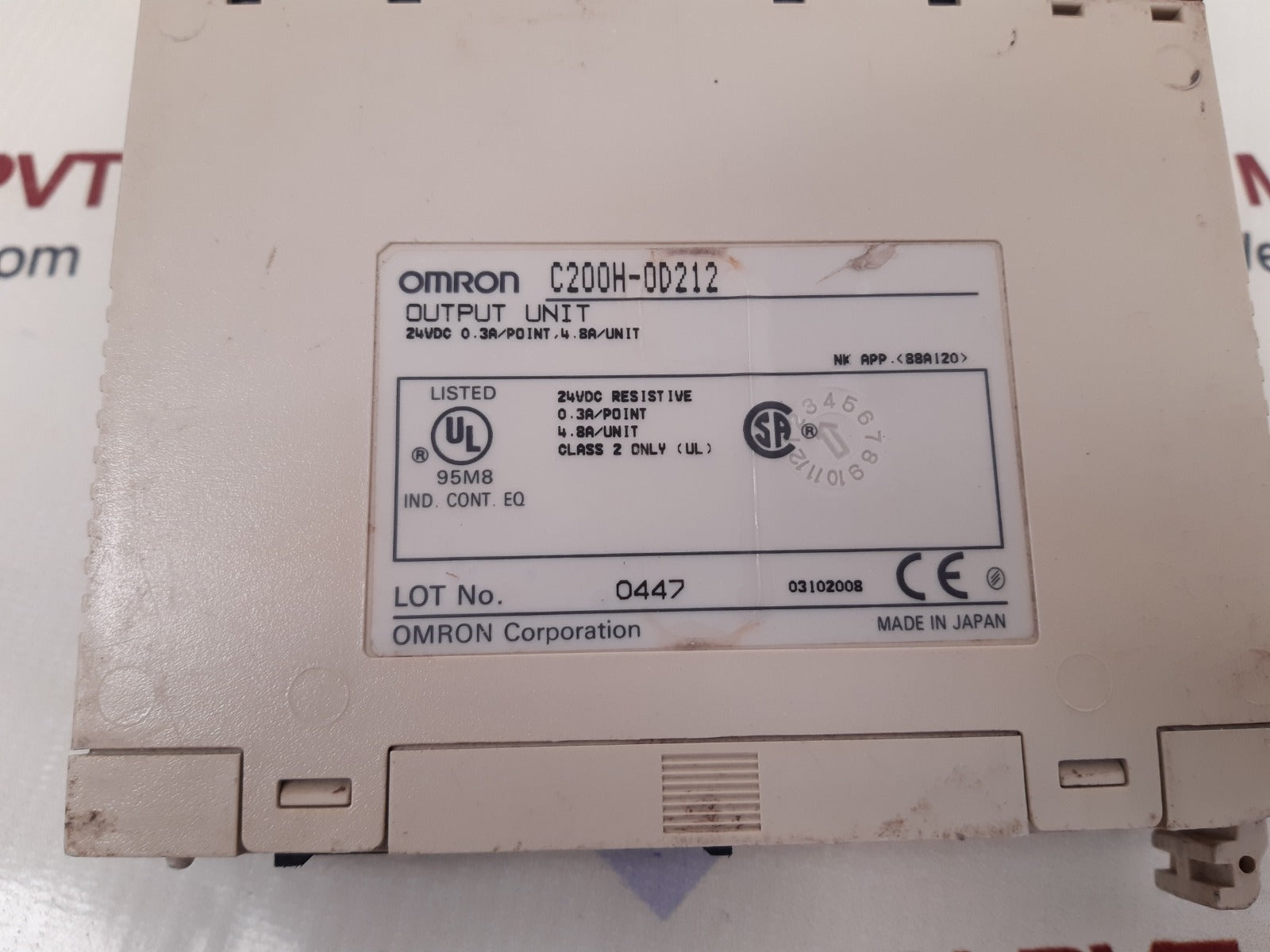 Omron c200h-od212 plc output unit 24vdc