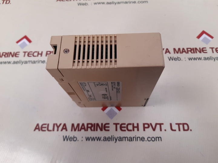 Omron c200h-od215 output unit 0.1a/point 3.2a/unit