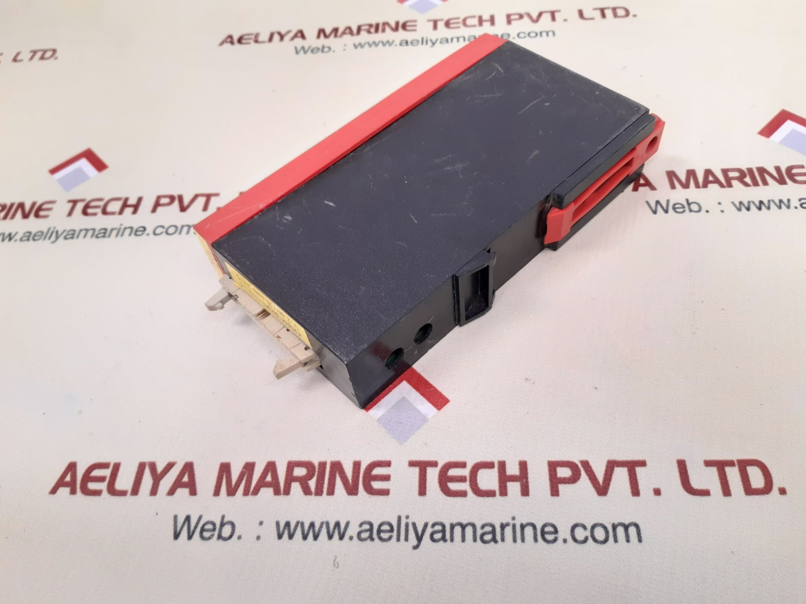 Omicron oau-01/ex. alarm unit used one