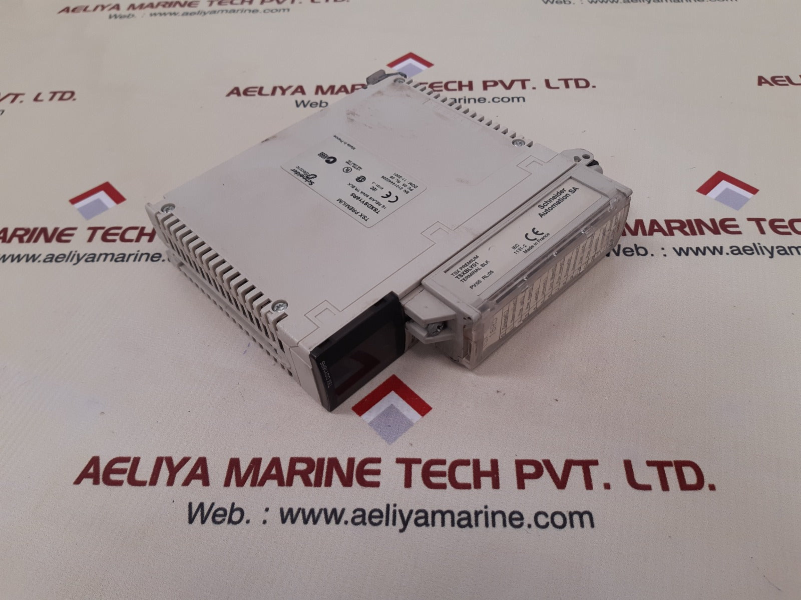 Schneider electric tsx dsy16r5 output module