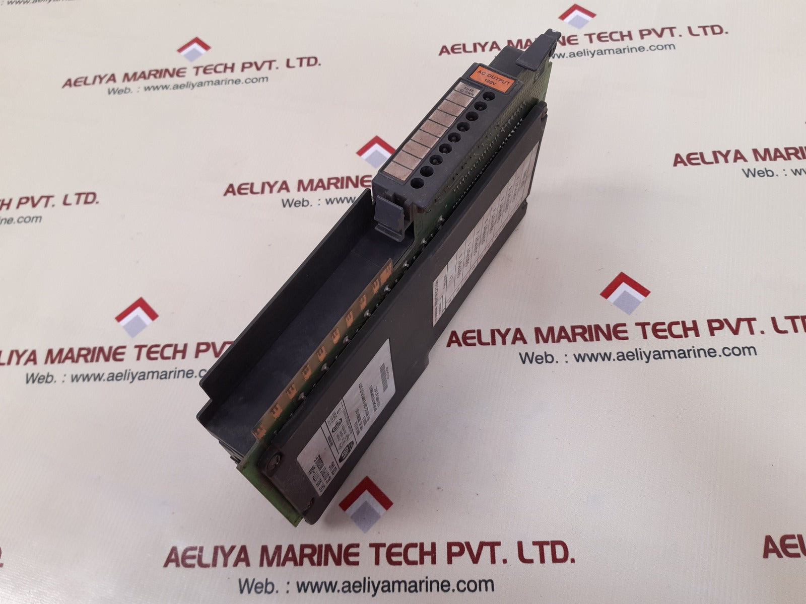 Allen-bradley 1771-oa ser.b ac output module 96026873 c01