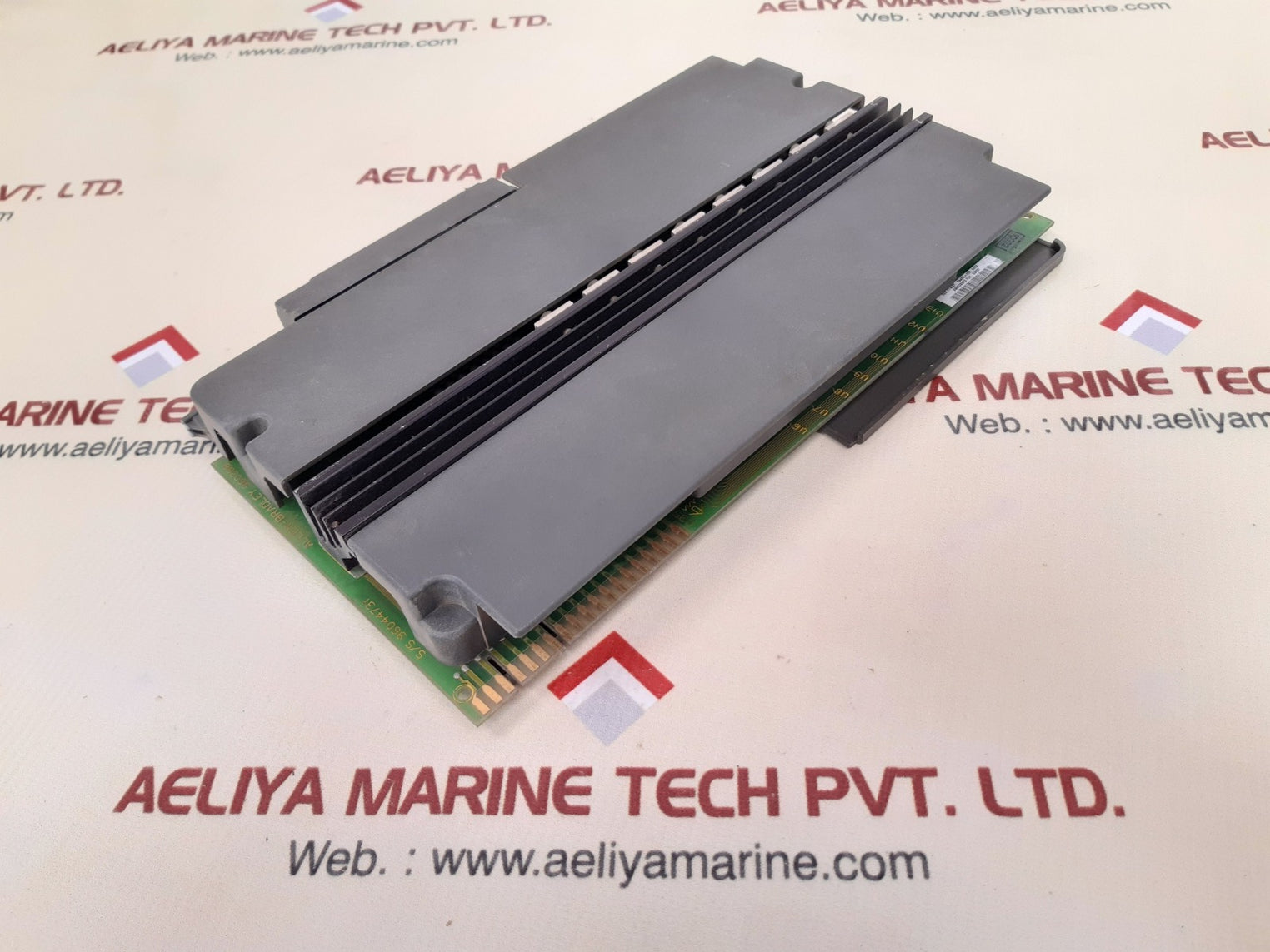 Allen-bradley 1771-oa ser.b ac output module 96026873 c01