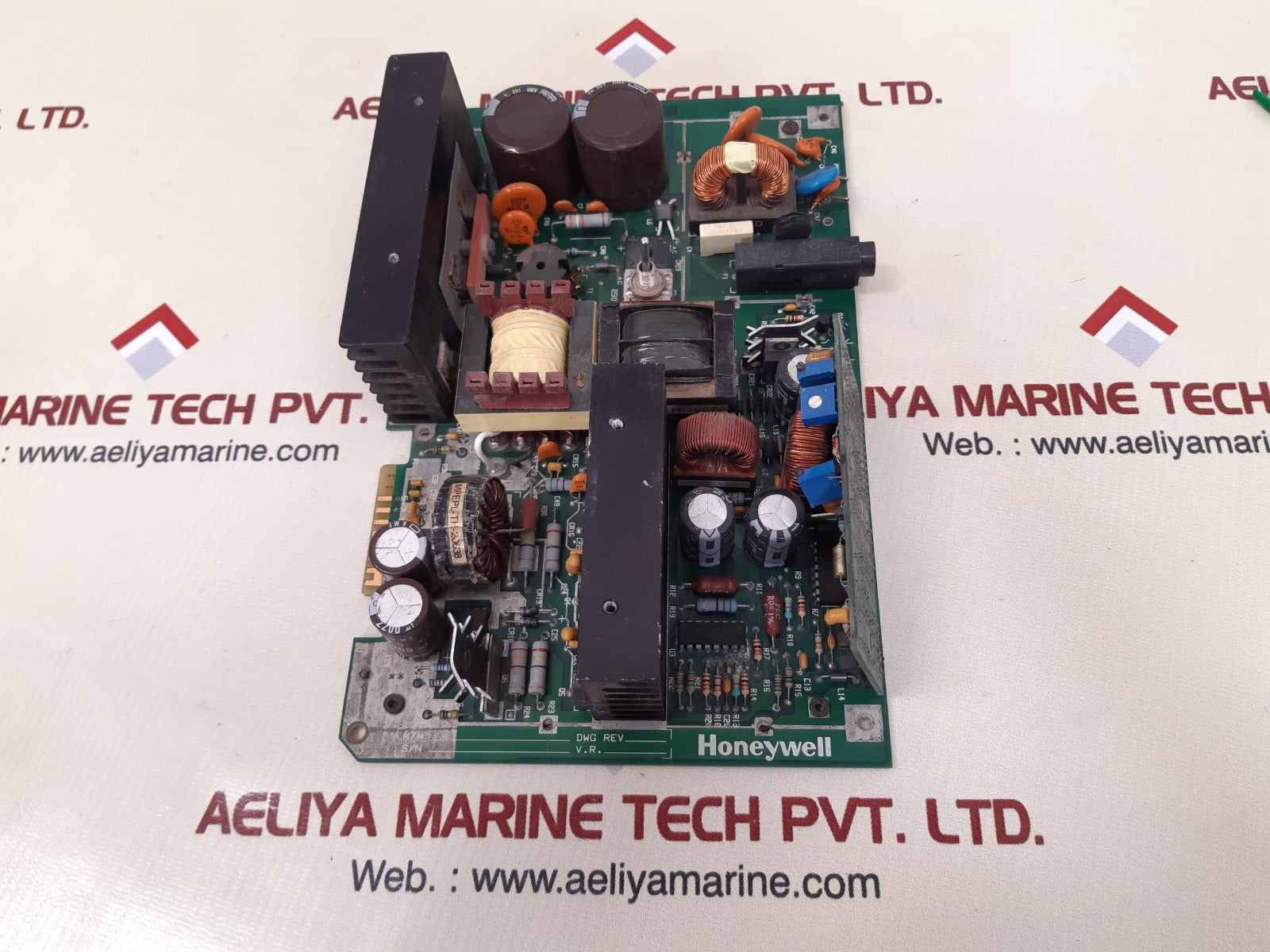 Honeywell 621-9933 i/o rack power supply d030009157e