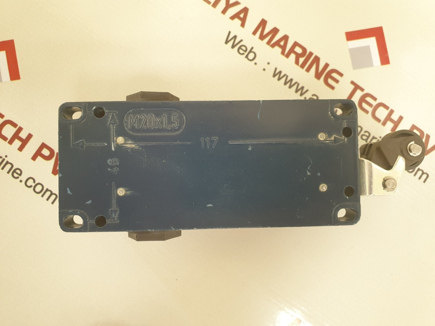 Schmersal mk017-22y-m20 limit switch 