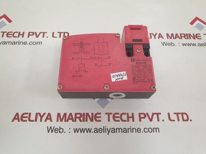 Telemecanique xcs-te5342 limit/safety switch