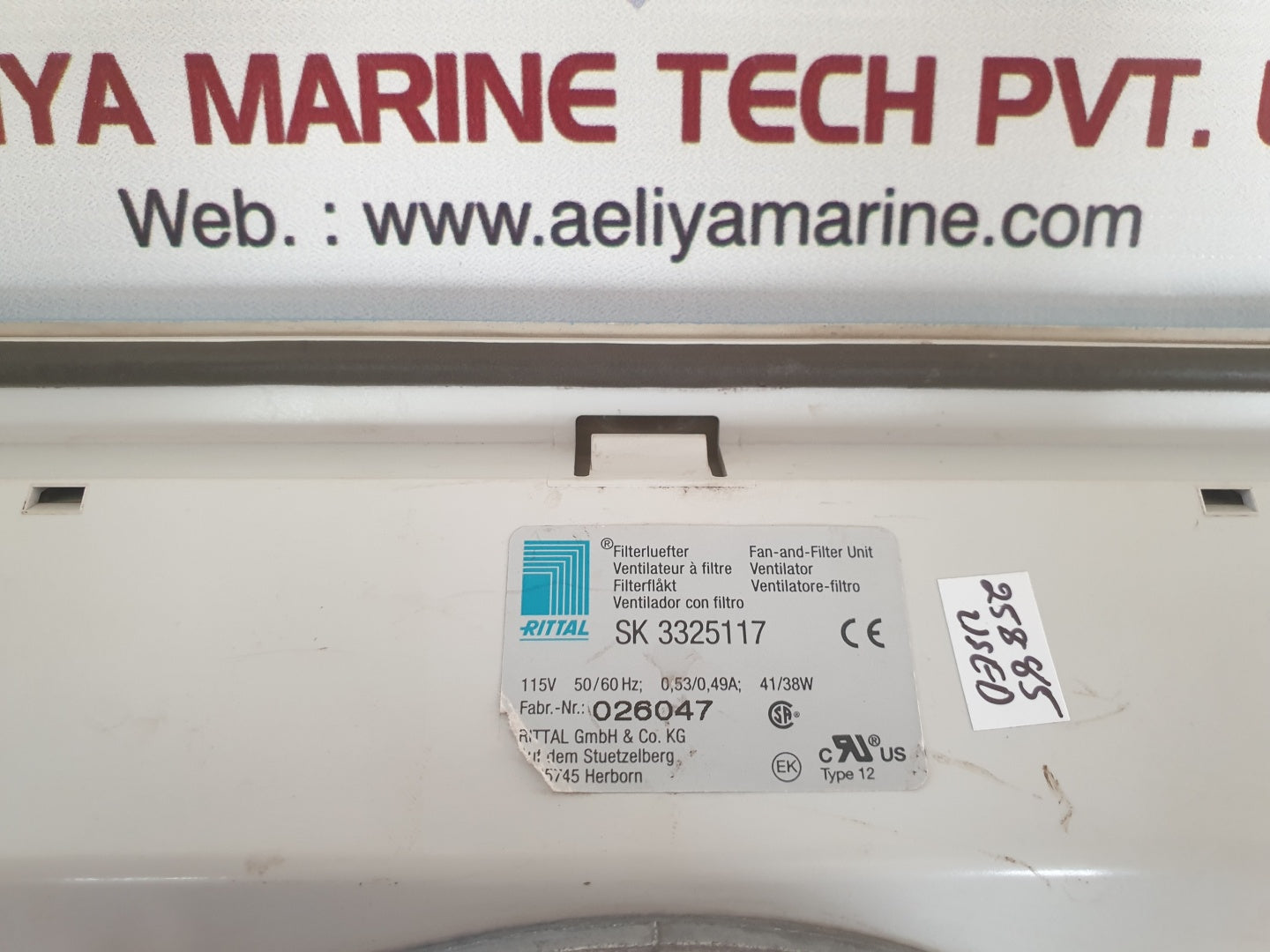 Rittal sk 3325117 fan-and-filter unit ventilator