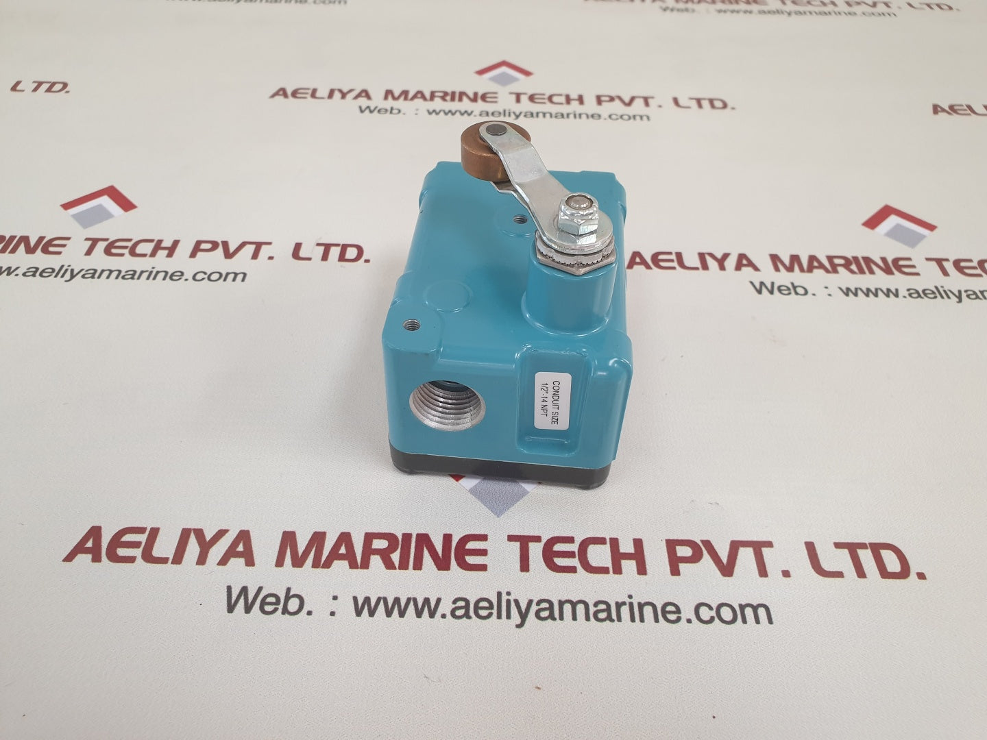 Honeywell ex-ar30 snap switch/explosion proof switch – Aeliya Marine Tech
