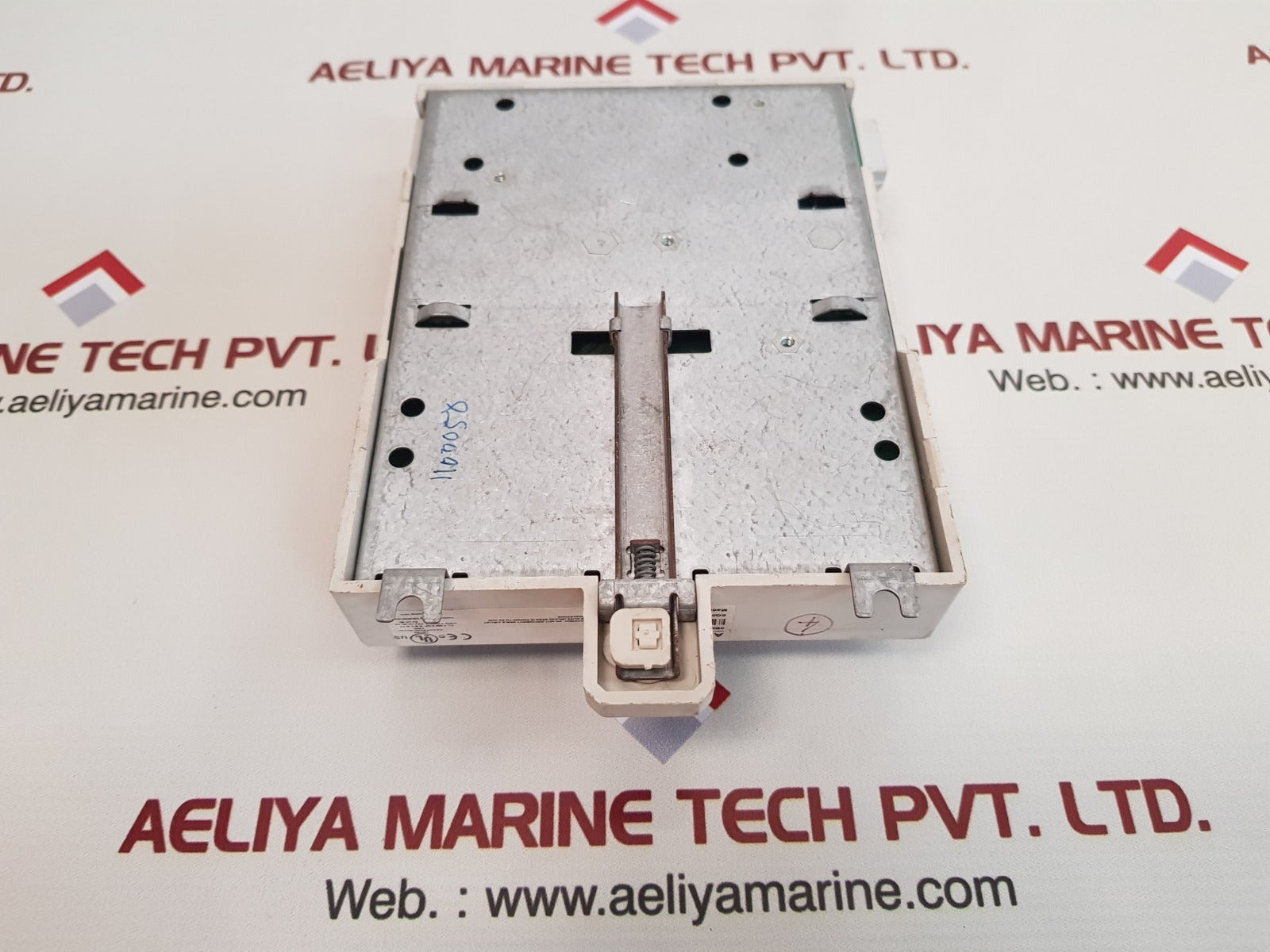 Abb tu847 3bse022462r1 termination unit pr.a