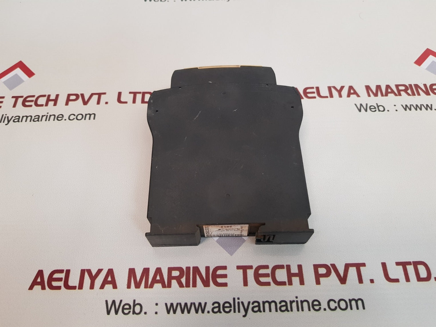 Schmersal protect srb 301mc-24v safety relay